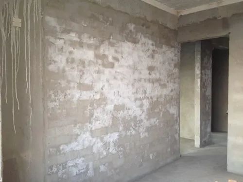 墻面泛堿是什么原因？該如何治理？